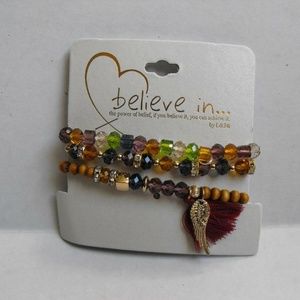 L&J Jewelry color Glass Feather Charm Bracelet NWT